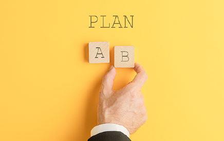 戦略策定や広告企画